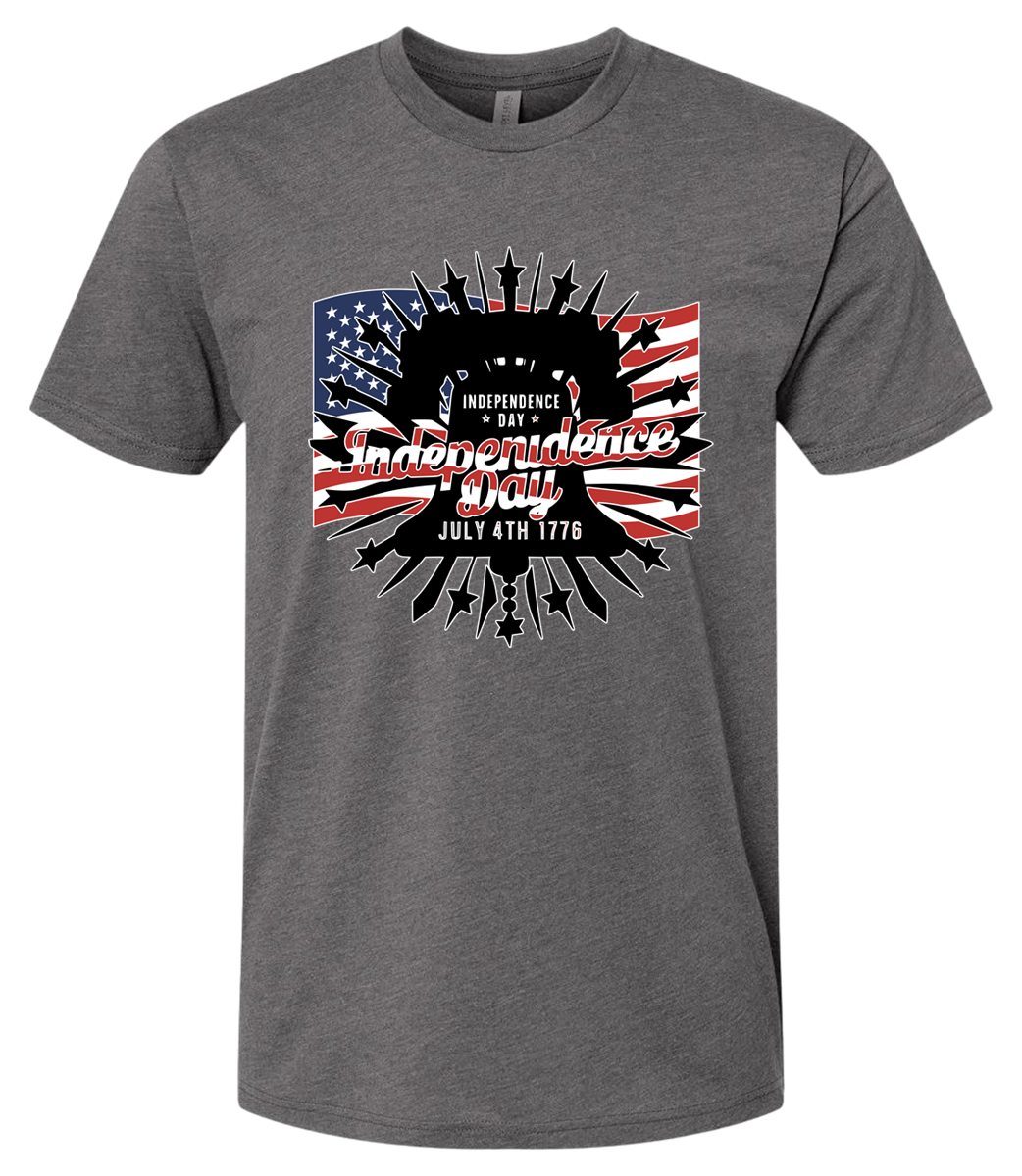 Gray t-shirt with 'Independence Day' graphic design featuring American flag and silhouette of a bear.